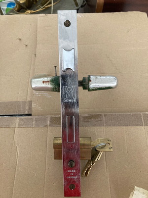 Domus lock used