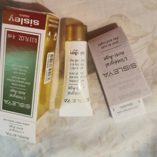 Sisley Paris Supremÿa Yeux Night Anti-Aging Eye Serum 1ml and Sisleÿa L'Intégral Anti-Âge Extra-Rich Cream 4ml