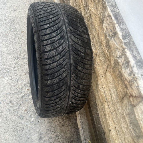 Car tires 235/40 R18 used, winter, 17,000-20,000 km