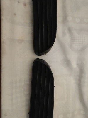 Toyota Corolla E11 Facelift bumper air vents used set