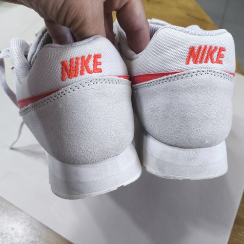 Nike athletic shoes like new, size 38