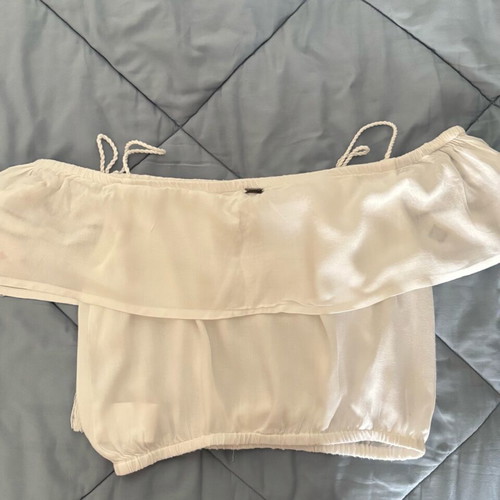Toi&Moi top S/M like new, cropped, white and blue
