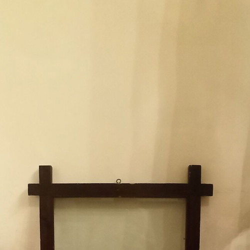 Wooden frame with glass and metal hanging elements like new, 52x41 cm