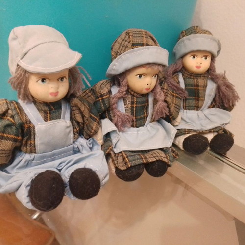 Vintage 3 porcelain dolls used, very old