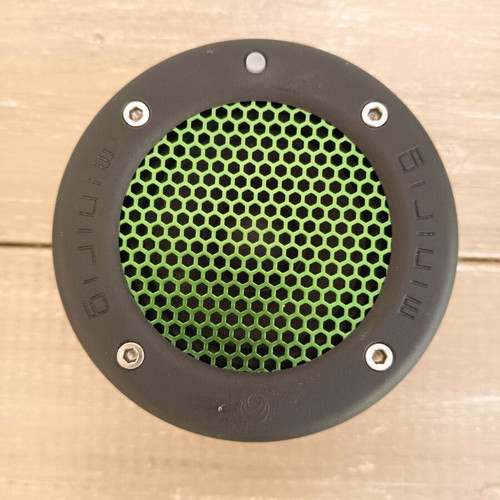 Minirig Portable Bluetooth Speaker used, charging issue, with case and charger