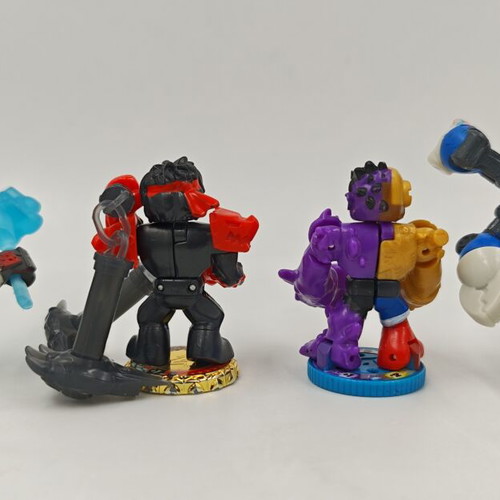 Akedo Ultimate Arcade Warriors figures used, set of 7