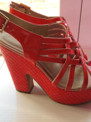 Red sandals size 40 used with 12 cm heel