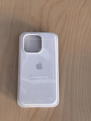 Apple iPhone 14 Pro silicone case