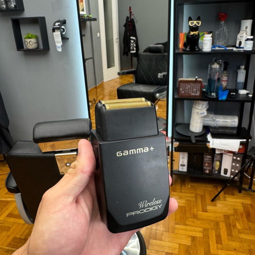 Gamma Piu Wireless Prodigy rechargeable shaver black like new