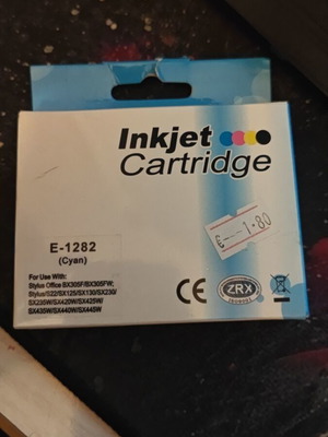 Cyan printer ink like new for Epson Stylus