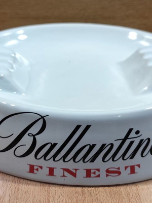 Ballantine's Scotch Whisky κεραμικό τασάκι μεταχειρισμένο, παλιό διαφημιστικό