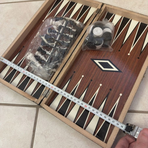 Backgammon and Chess 2 in 1 wooden game set new