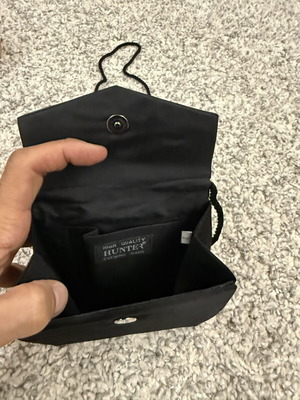 Vintage βραδινό τσαντάκι Hunter μαύρο σατέν clutch μεταχειρισμένο