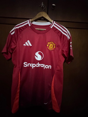 Manchester United Home Shirt 24-25 official replica like new