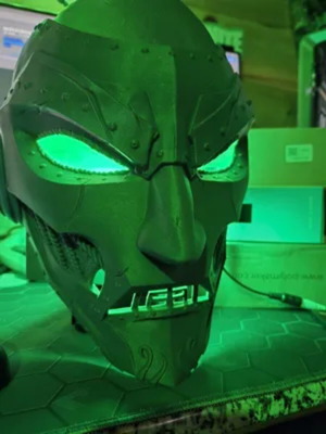 Dr Doom Mask new, printed