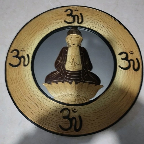 Buddha mirror like new