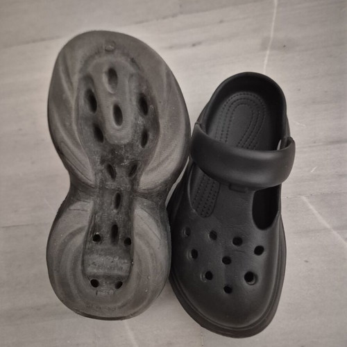 Black clogs size 38 with high sole