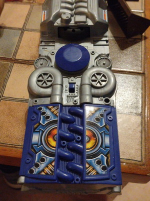 Hot Wheels Track Booster 2002 like new, motorized launcher
