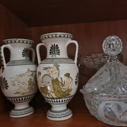 Decorative vases archaic style like new