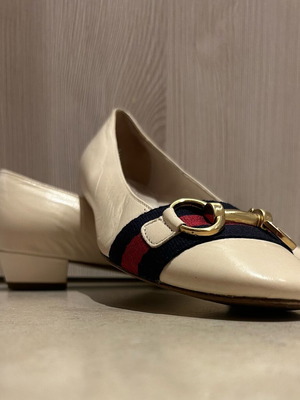 Fabio Rusconi vintage lambskin leather ballerina shoes size 37.5 with gold accessories