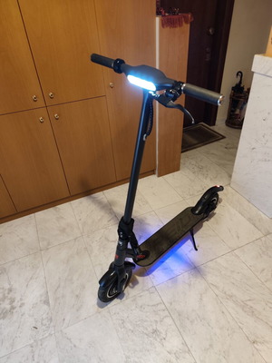 Electric scooter with chain gift