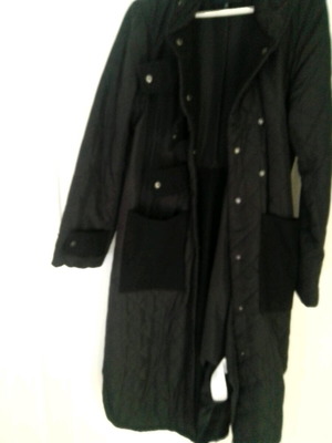 Maxi quilted coat with wool size M large like new, black