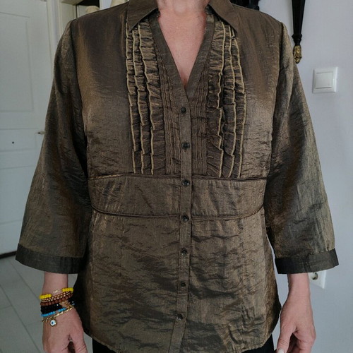 Per una blouse new, size L, brown-gold with buttons