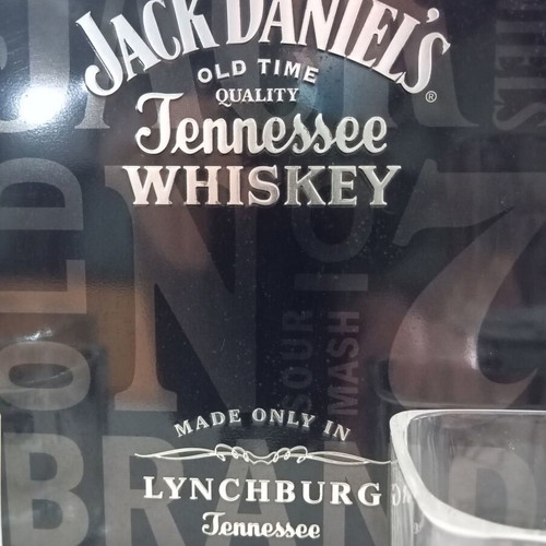 Jack Daniel's Old No7 brand set with 6 whiskey glasses and metal box new