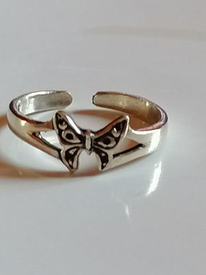 925 Silver Butterfly Toe Ring new