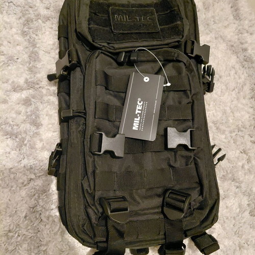Mil-Tec Assault Pack Small 20lt backpack black new