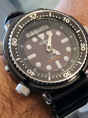 Ρολόι χειρός Seiko σαν καινούργιο, μηχανισμός solar, αναλογικό