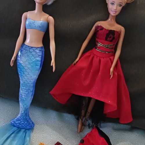 Barbie mermaid set of 2 dolls used with dresses gift