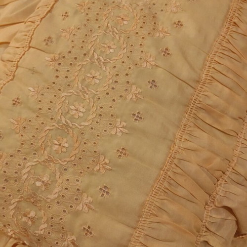 Retro silk quilt with ruffles and matching pillow, salmon color