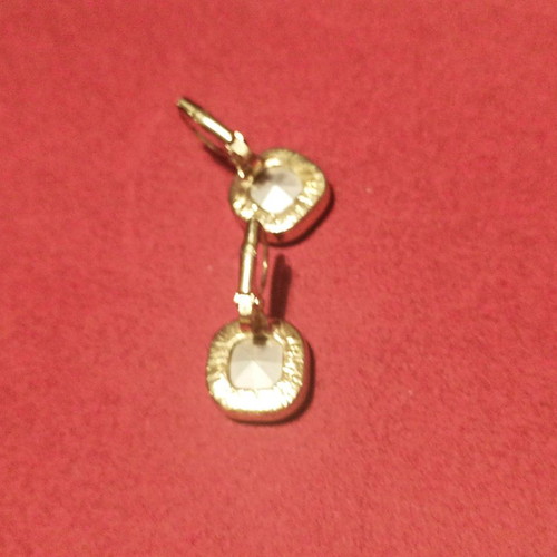 Ozze dangling earrings with blue royal stone new