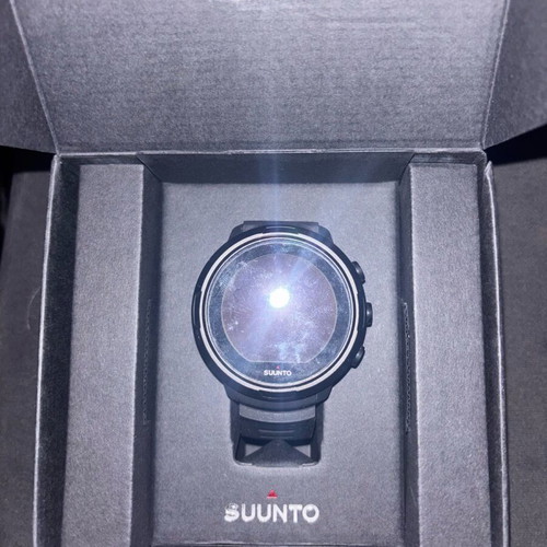 Suunto D5 watch used, black