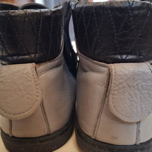 Men's leather boots used, black and gray, size 41-41.5