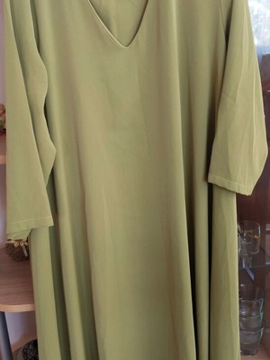 Silk women's dress olive green light color like new, size XL