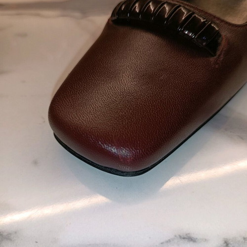 Leather burgundy women's shoe like new size 37 Greek made