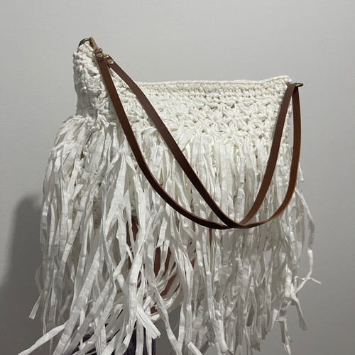 Shoulder bag used, white