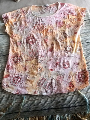 Top small medium beautiful and comfortable