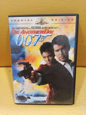 Die Another Day 007 DVD like new with subtitles