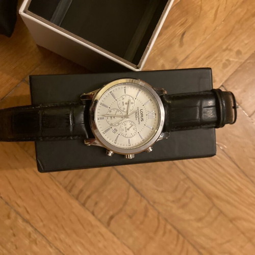 Lorus men's watch used with leather strap