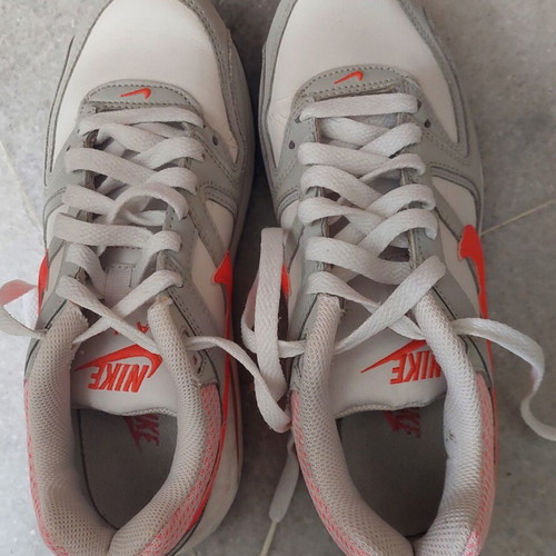 Nike Air Max sneakers used, size 38, white and orange