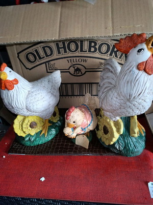 Decorative roosters new, pack of three