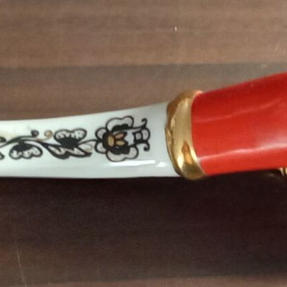 Ceramic souvenir pipe used from Kiev Ukraine