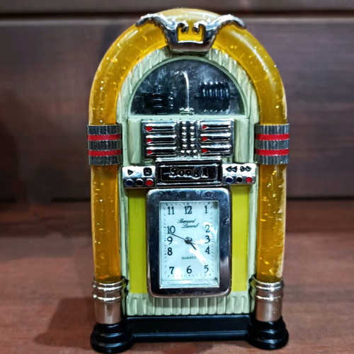 Jukebox enamel tabletop clock new