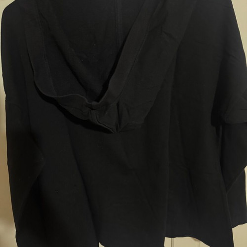 Black hoodie sweatshirt new, size Medium