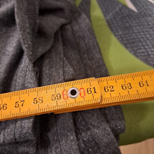 Sleeveless grey top, size XXL