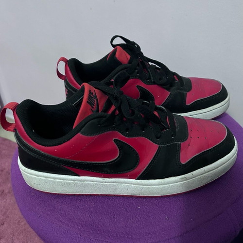 Nike Dunk Low kids sneakers size 39 like new, leather red and black