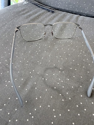 Γιαλιά οράσεως πολυεστιακά Ray Ban σαν καινούργιο, γκρι